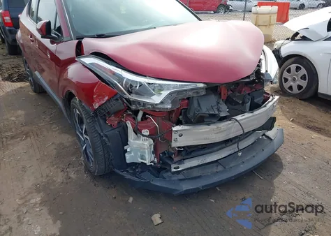 2018 Toyota C-Hr Xle z USA, uszkodzony, nr VIN NMTKHMBX8JR006774